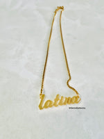 Latina Y PUNTO Necklace