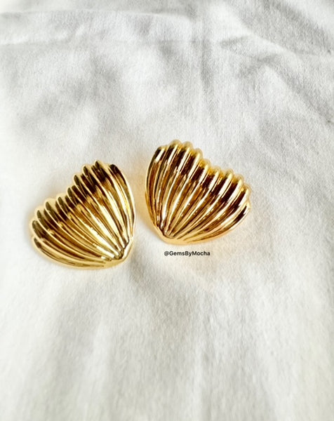 Corazon Earrings